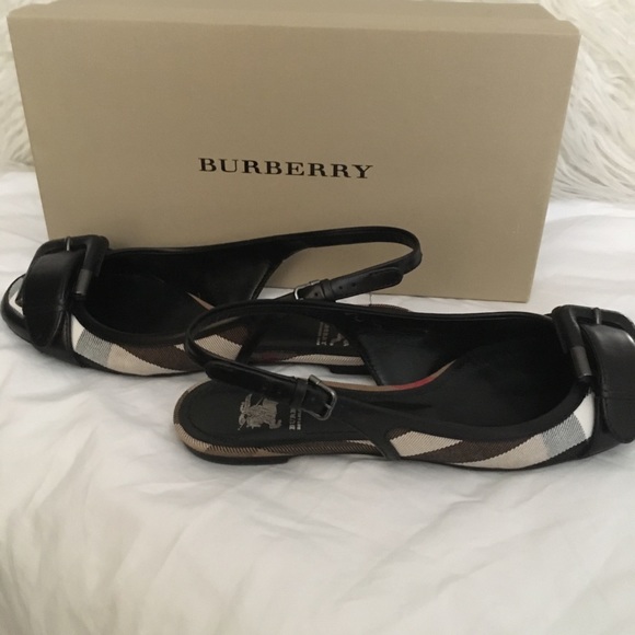 Burberry Shoes - BURBERRY Sandals